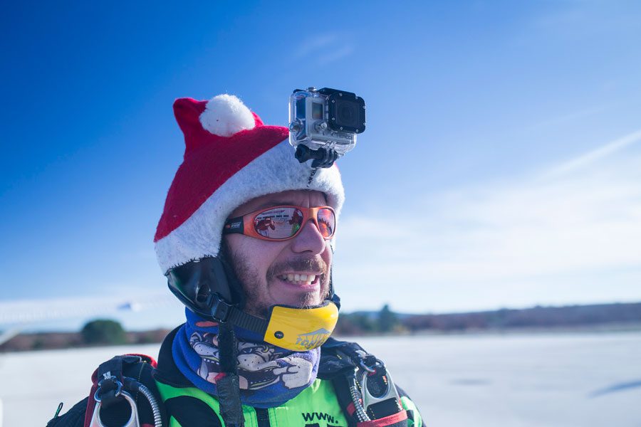 New year, new me! Adventure bucket list stuff Skydiving-Crew-Santa
